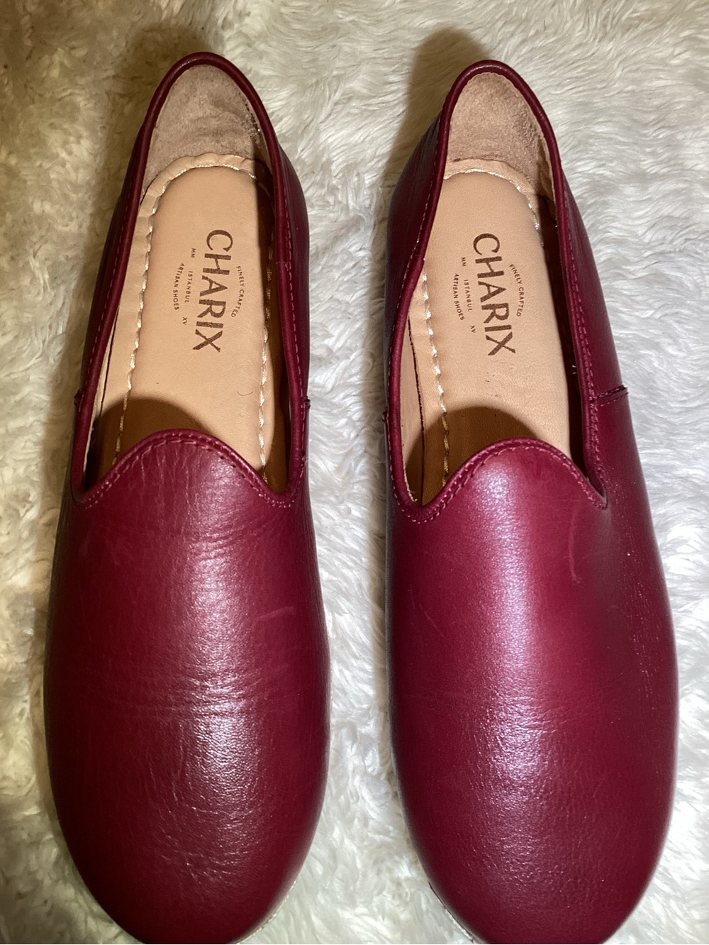 Charix Artisan Women's Burgundy Slip-On Loafers shoes size 9
